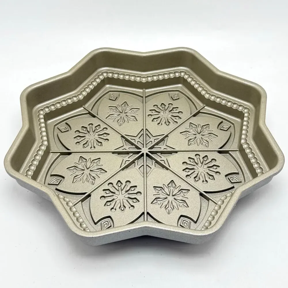 Nordic Ware Sweet Snowflakes Shortbread Pan 3D Cake Mold 6 Cup Cast Aluminum USA